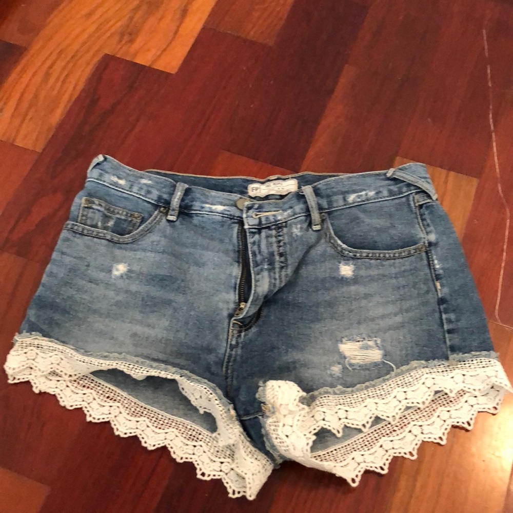 Free People shorts - Picture 1 of 5